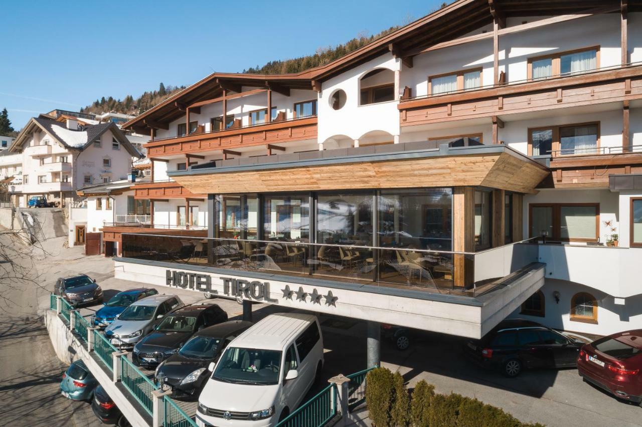 Hotel Garni Tirol Ladis Exterior photo