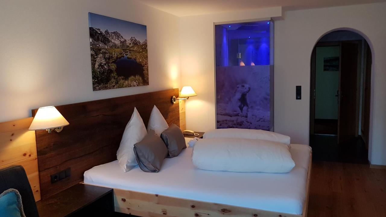 Hotel Garni Tirol Ladis Exterior photo